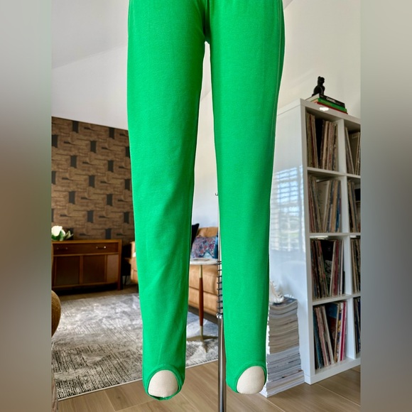 NWT’s Vintage 80’s High Waist Stirrup Leggings - Picture 7 of 13